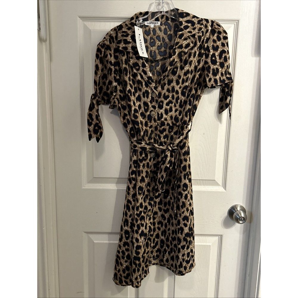 NWT!! LA Soul Dress Animal Print Size S Button Front Tie Sleeves Waist Collared‎
